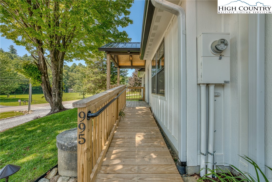 995 George Wilson Road Boone, NC 28607 - Photo 10 of 48 Gallery Image 10