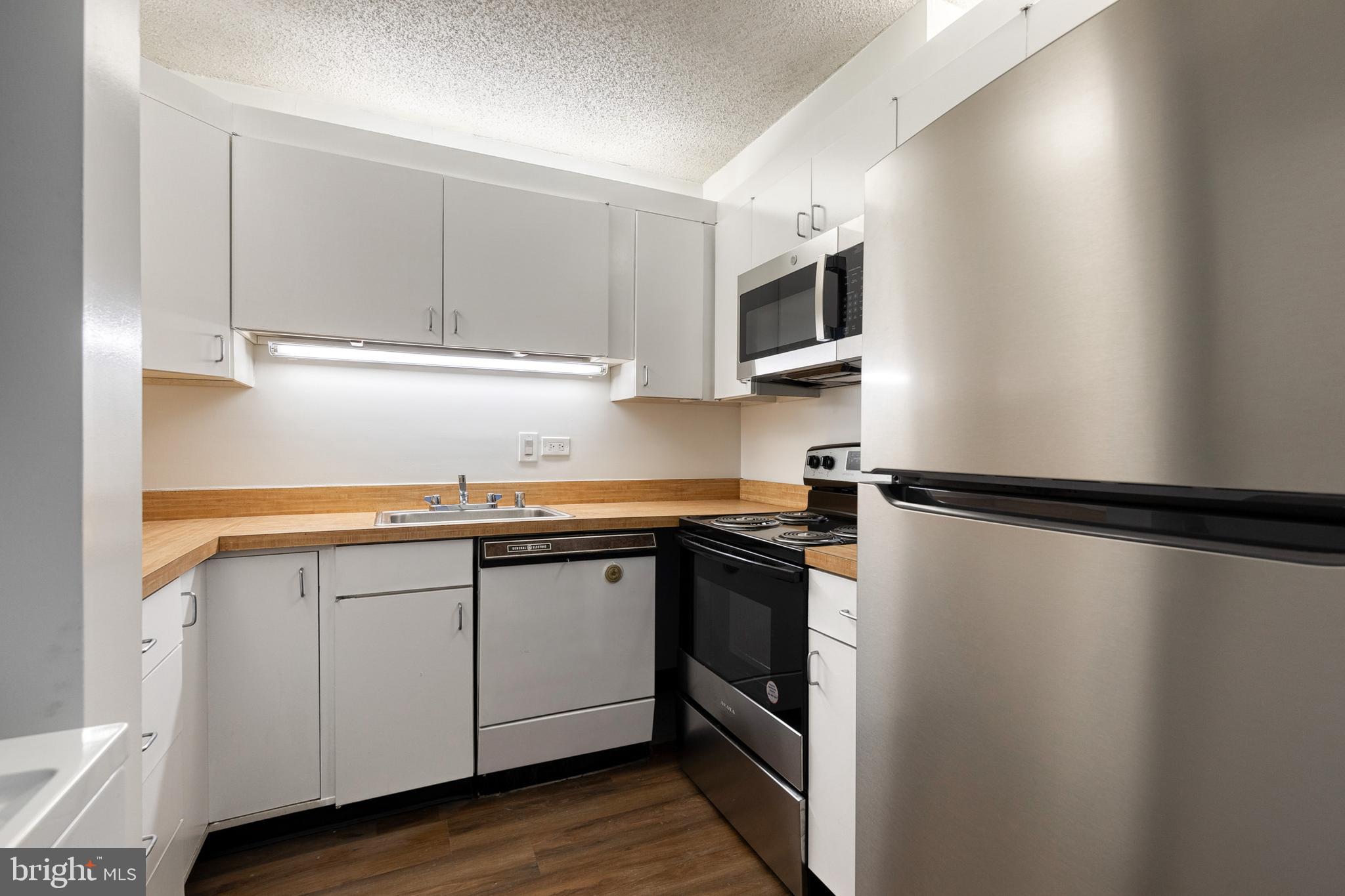 111 Hamlet Hill Road, Unit 201 Baltimore, MD 21210 - Photo 11 of 22 Gallery Image 11