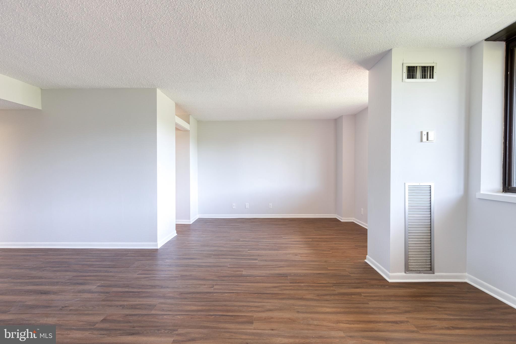 111 Hamlet Hill Road, Unit 201 Baltimore, MD 21210 - Photo 5 of 22 Gallery Image 5