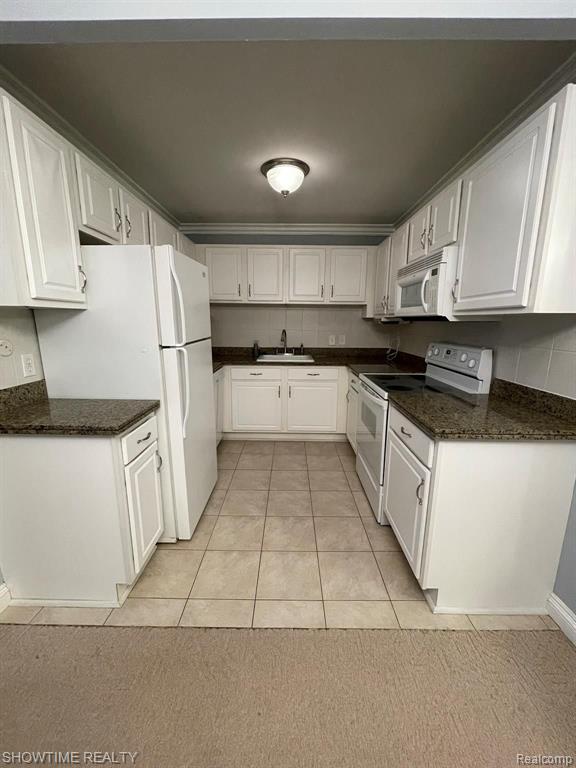 2309 Walton Boulevard, Unit 34 Rochester Hills, MI 48309 - Photo 8 of 22