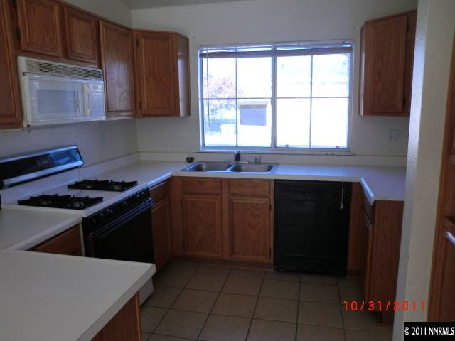 4597 Park Rose Circle Reno, NV 89502 - Photo 3 of 13 Photo 3