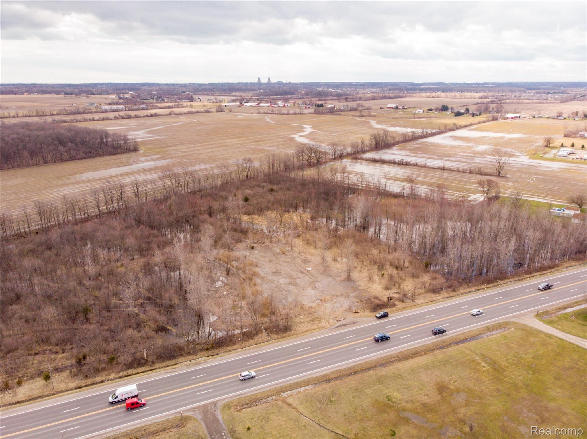 10570 Telegraph Road Carleton, MI 48117 - Photo 22 of 22 DJI_0910.jpg