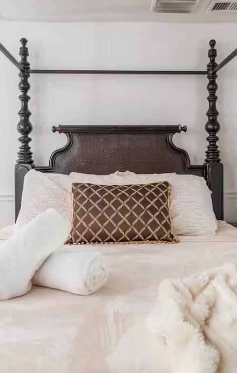 1256 Palmetto Road Haverhill, FL 33417 - Photo 15 of 39 IMG_3181