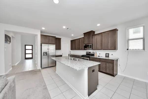 $3,175 | 10618 Amador Peak Drive, Rosharon, TX 77583