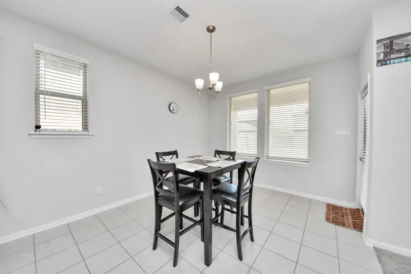 $3,175 | 10618 Amador Peak Drive, Rosharon, TX 77583