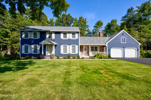 $549,900 | 37 Willow Road, Queensbury, NY 12804