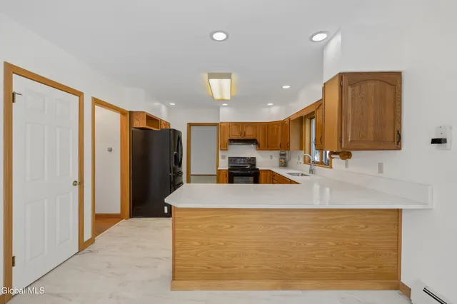 $549,900 | 37 Willow Road, Queensbury, NY 12804