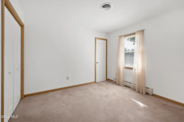 $549,900 | 37 Willow Road, Queensbury, NY 12804