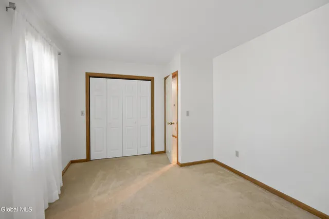 $549,900 | 37 Willow Road, Queensbury, NY 12804