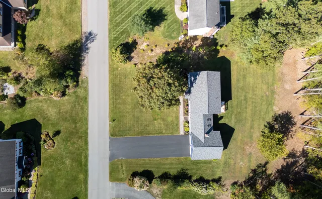 $549,900 | 37 Willow Road, Queensbury, NY 12804