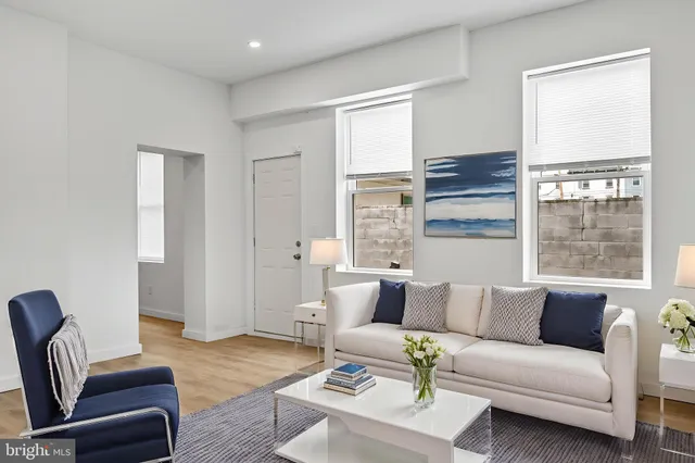 $1,799 | 2652 Bridge Street, Philadelphia, PA 19137