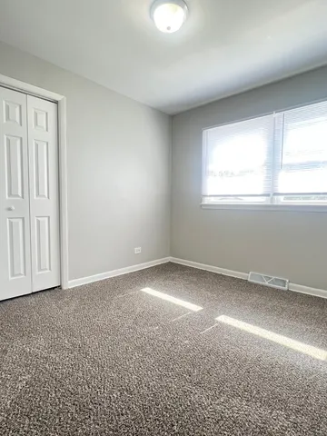 $219,900 | 17613 Grandview Drive, Hazel Crest, IL 60429