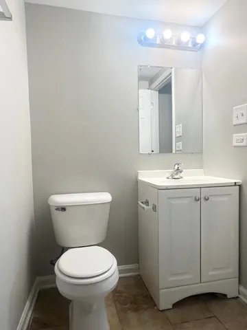 $219,900 | 17613 Grandview Drive, Hazel Crest, IL 60429