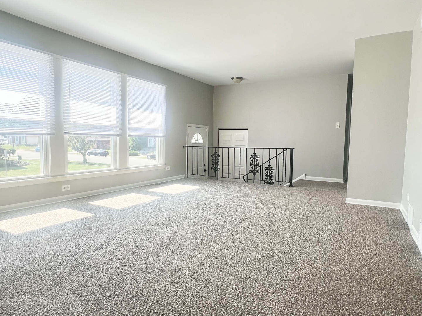 17613 Grandview Drive Hazel Crest, IL 60429 - Photo 6 of 25