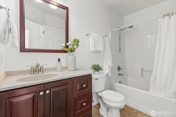 $840,000 | 3930 Pacific Place, Mukilteo, WA 98275