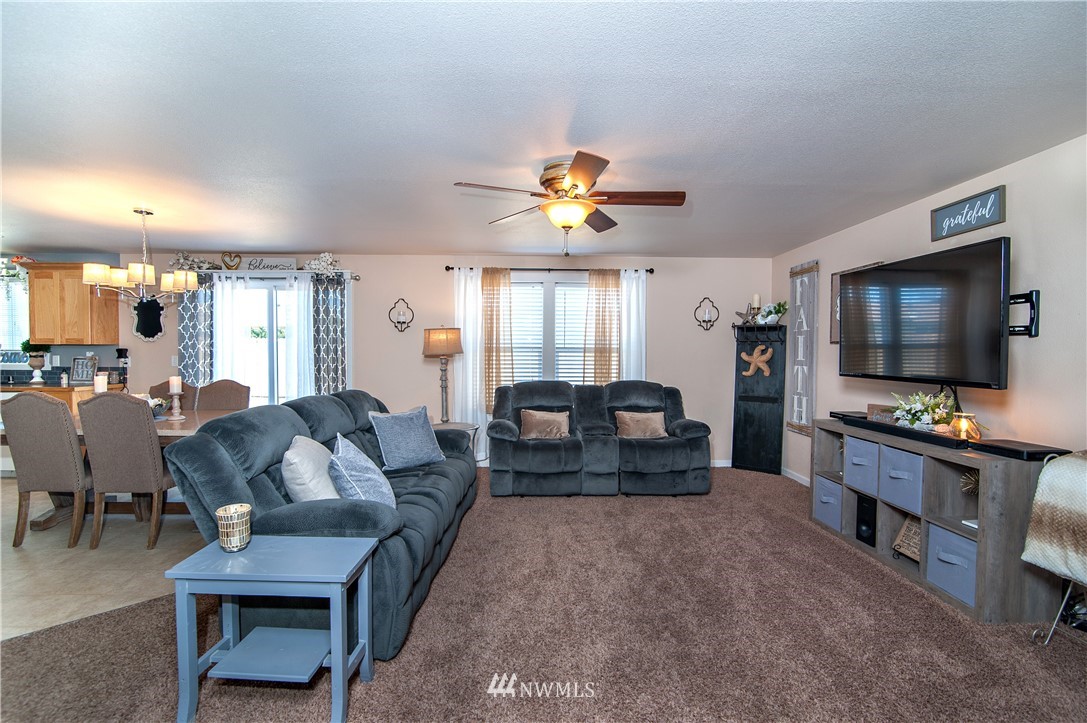 832 Polo Ridge Moses Lake, WA 98837 - Photo 6 of 24 Gallery Image 6