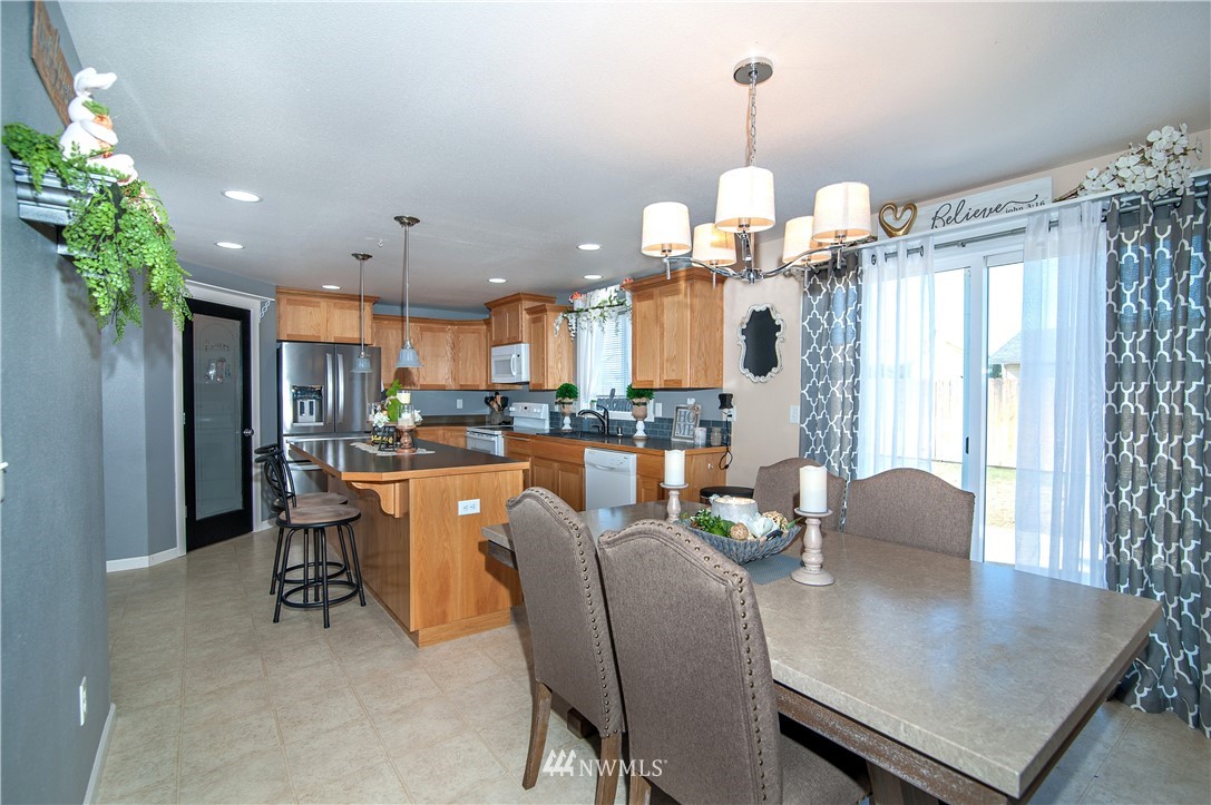 832 Polo Ridge Moses Lake, WA 98837 - Photo 7 of 24 Gallery Image 7