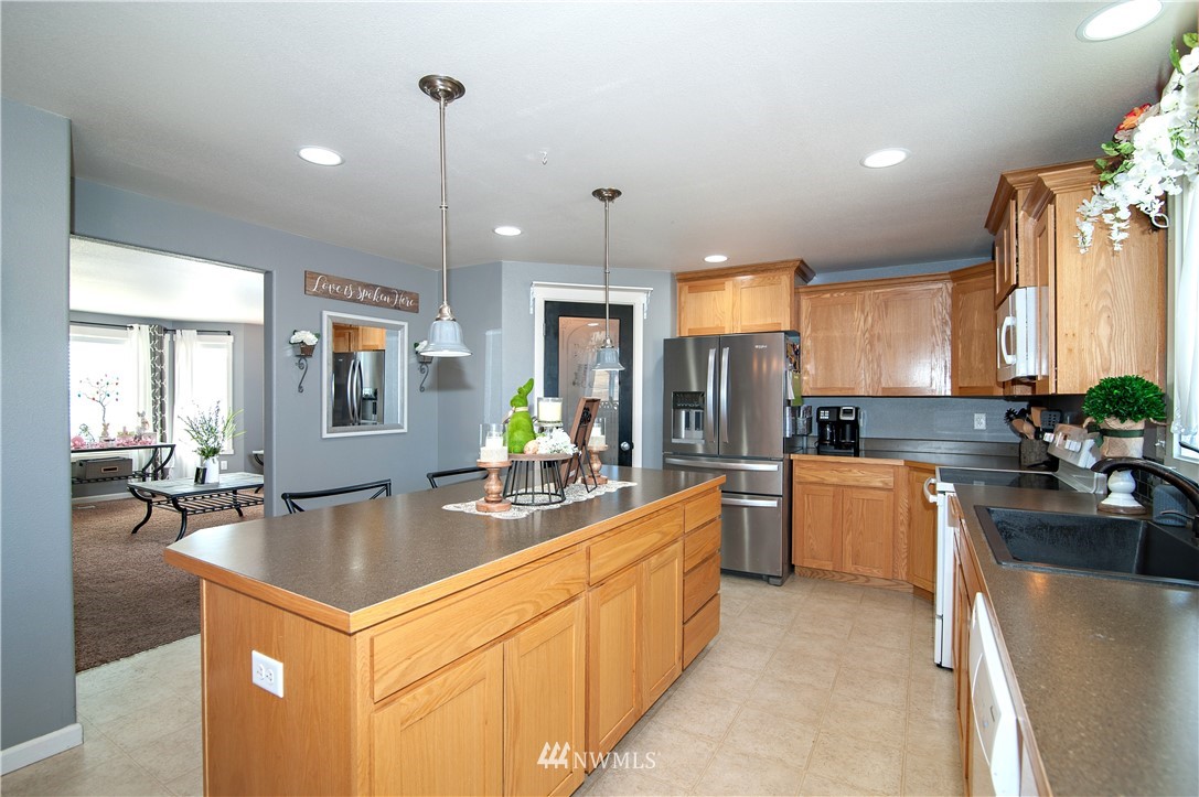 832 Polo Ridge Moses Lake, WA 98837 - Photo 9 of 24 Gallery Image 9