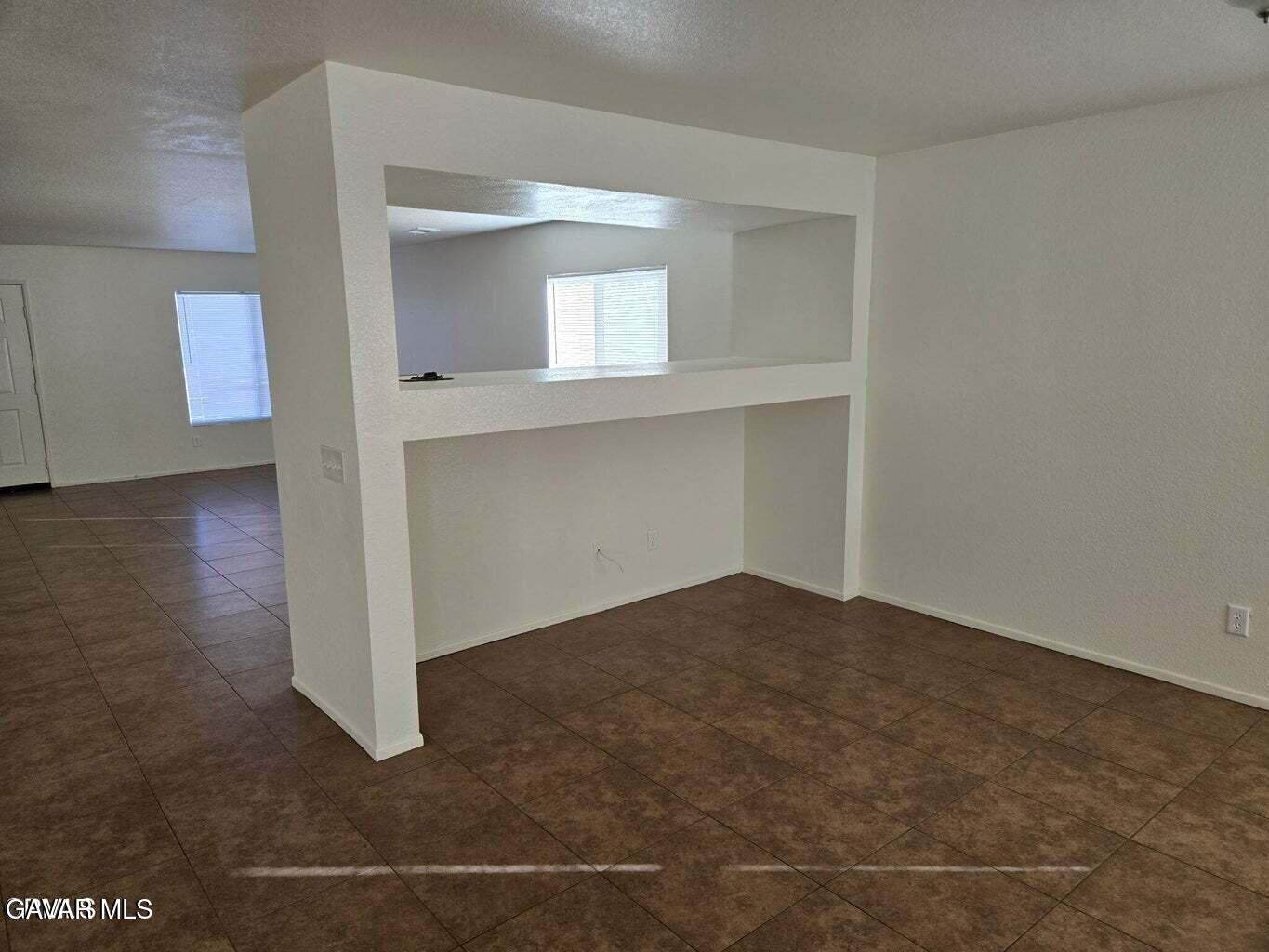 45111 Palm Lane Lancaster, CA 93535 - Photo 7 of 8 Palm7