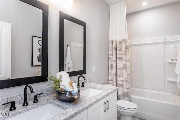 7826 Berry Crest Avenue Raleigh, NC 27617 - Photo 31 of 40 Model1026
