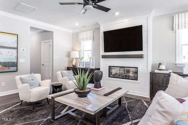 7826 Berry Crest Avenue Raleigh, NC 27617 - Photo 9 of 40 Model1004