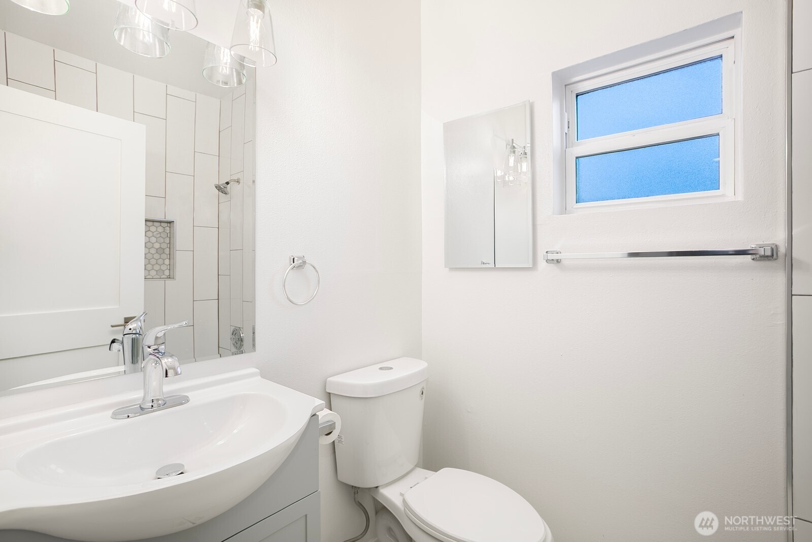 1501 East Spring Street, Unit 8 Seattle, WA 98122 - Photo 10 of 15