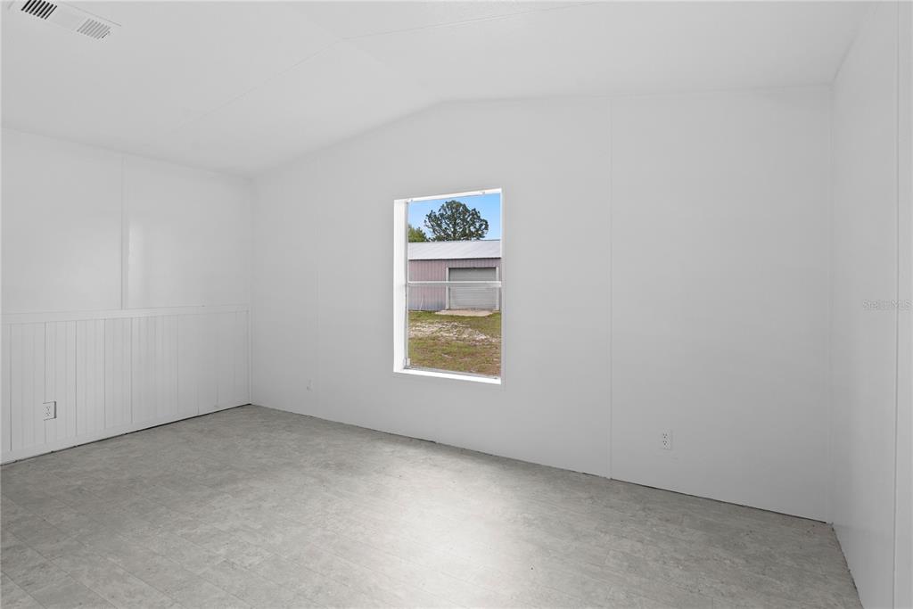 40945 Beach Road Eustis, FL 32736 - Photo 34 of 49 Gallery Image 34