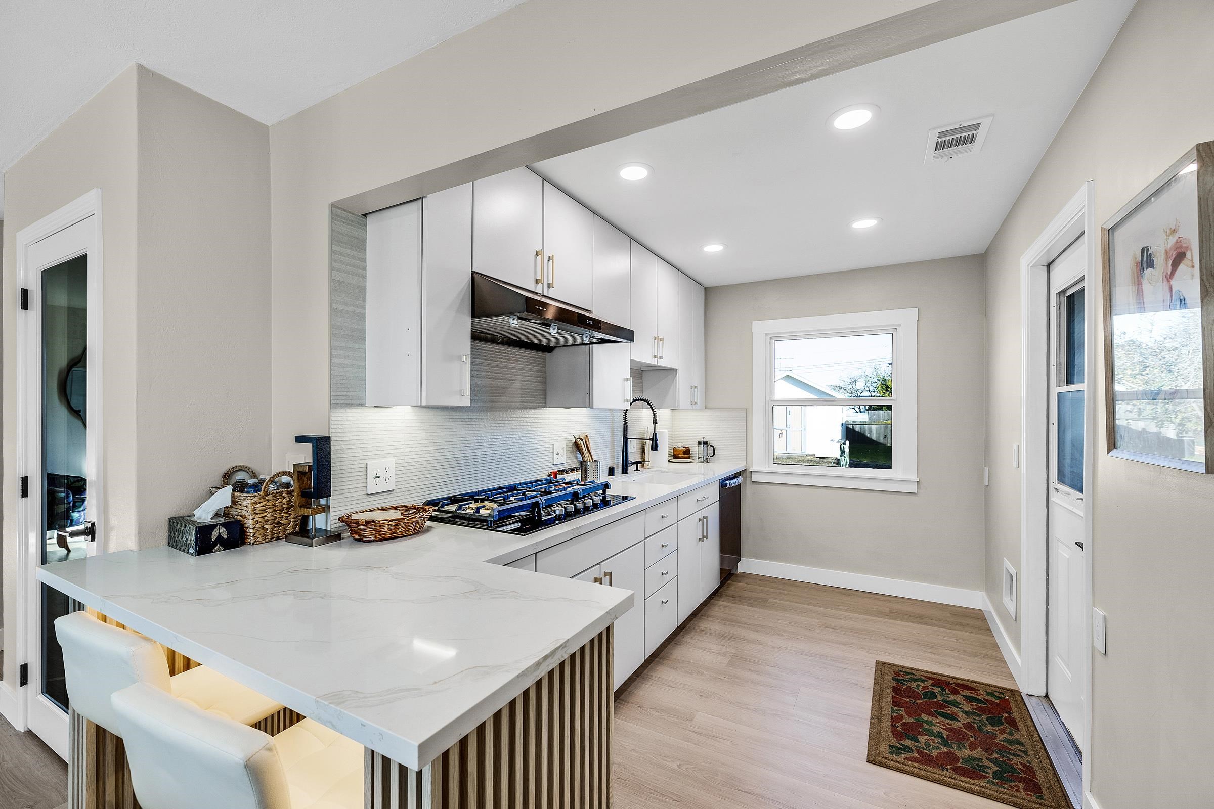 15382 Andover Street San Leandro, CA 94579 - Photo 14 of 31