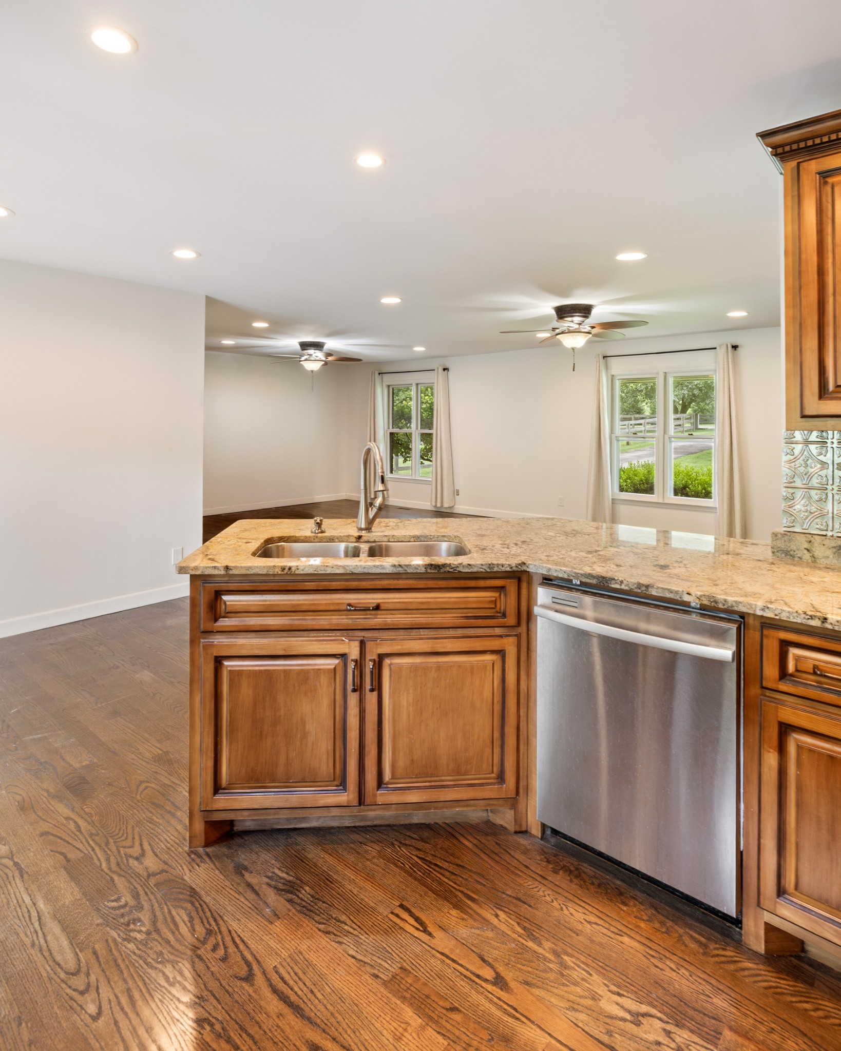 4439 Harpeth School Road Franklin, TN 37064 - Photo 17 of 58