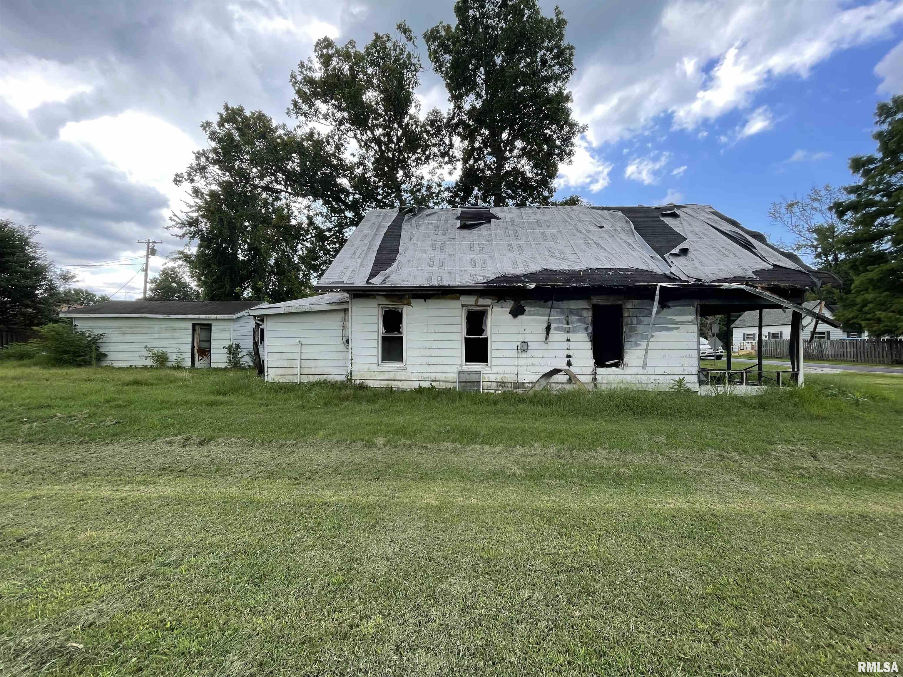 214 King Street Hurst, IL 62949 - Photo 5 of 10