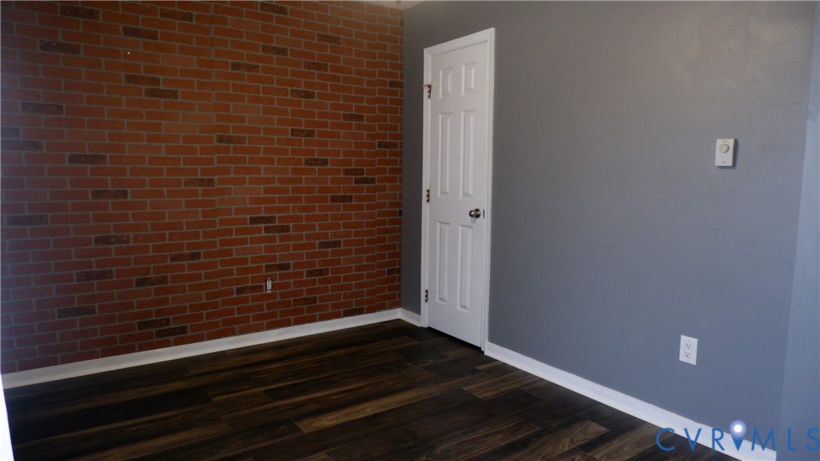 4524 Twelveoaks Road Midlothian, VA 23112 - Photo 8 of 12 a view of wooden door