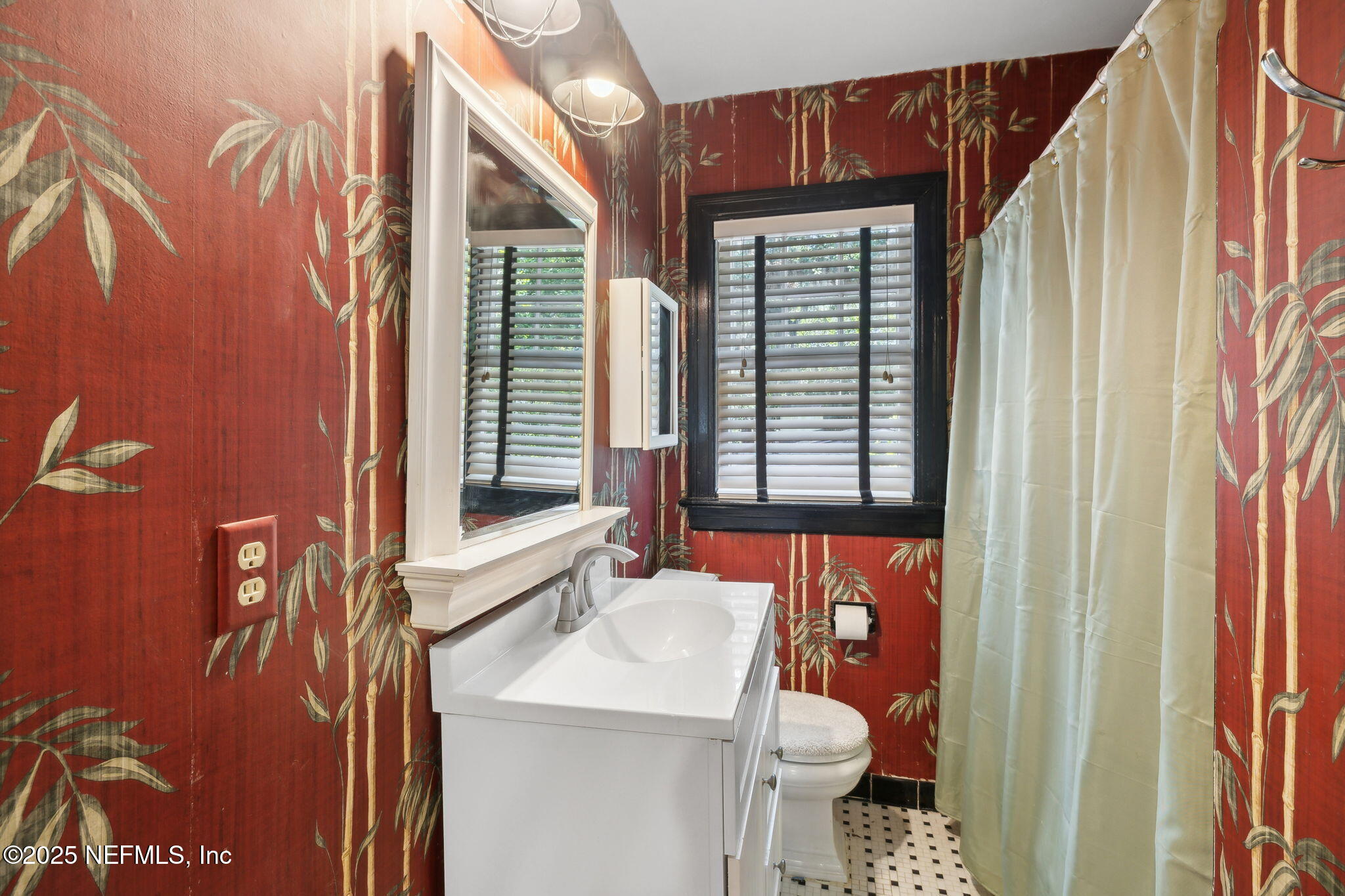 1204 Monticello Road Jacksonville, FL 32207 - Photo 54 of 70 Full bath #4