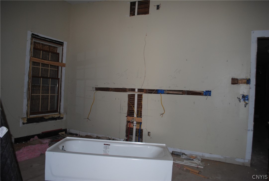 108 Woods Road Geddes, NY 13209 - Photo 21 of 23 Gallery Image 21