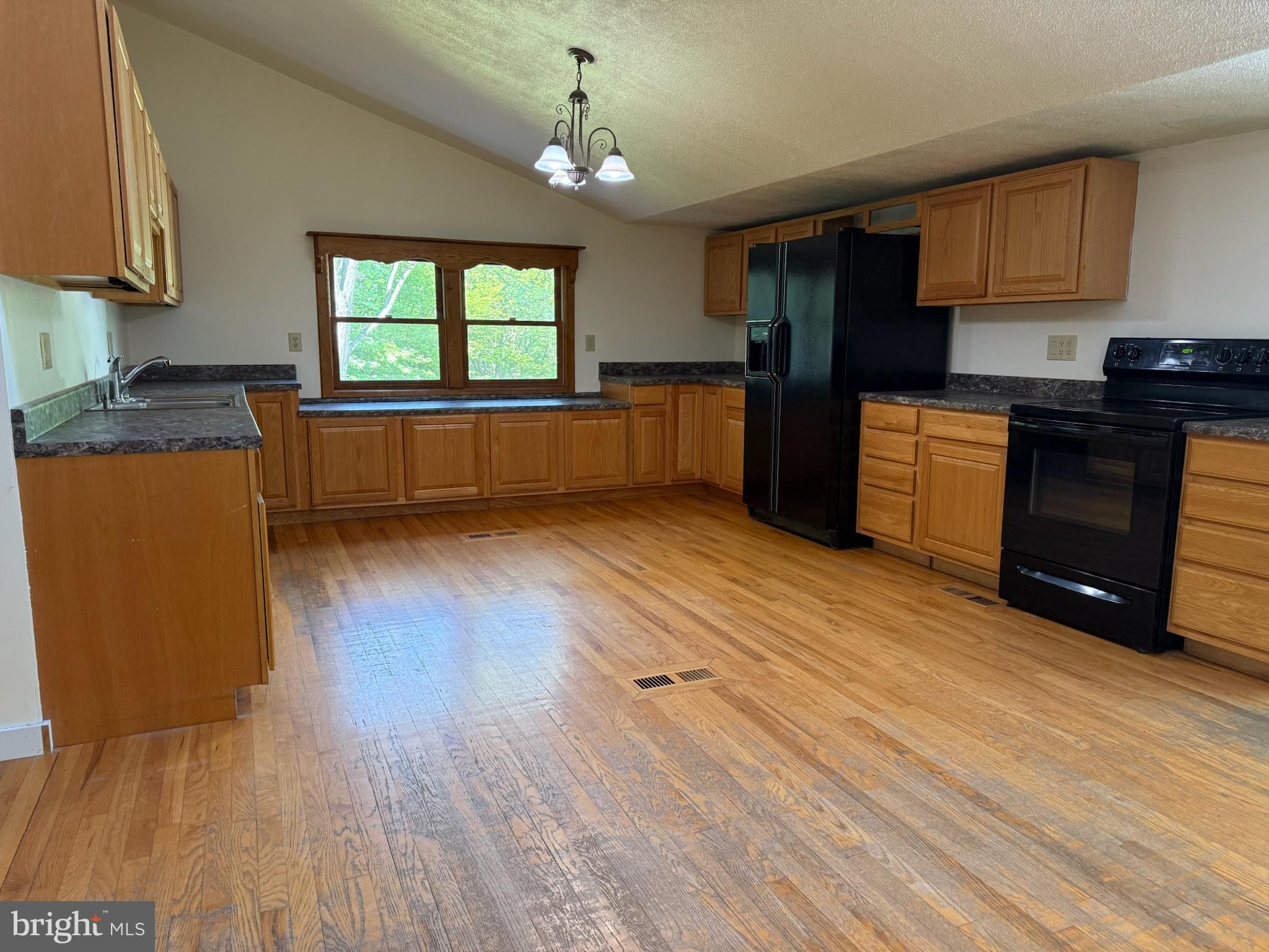 3143 Erly Road Elliottsburg, PA 17024 - Photo 4 of 38 Huge Kitchen!