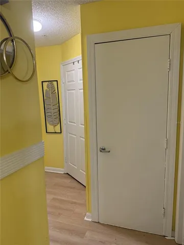 $495,000 | 322 Regal Park Drive, Valrico, FL 33594