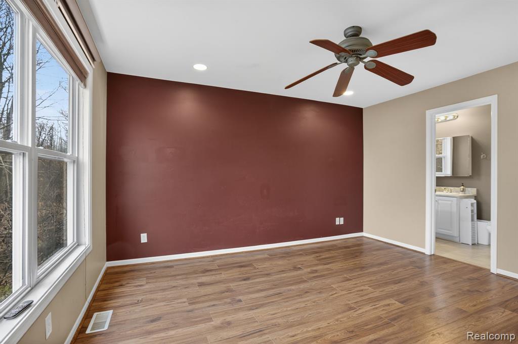 9055 Hegel Road Grand Blanc, MI 48439 - Photo 32 of 62