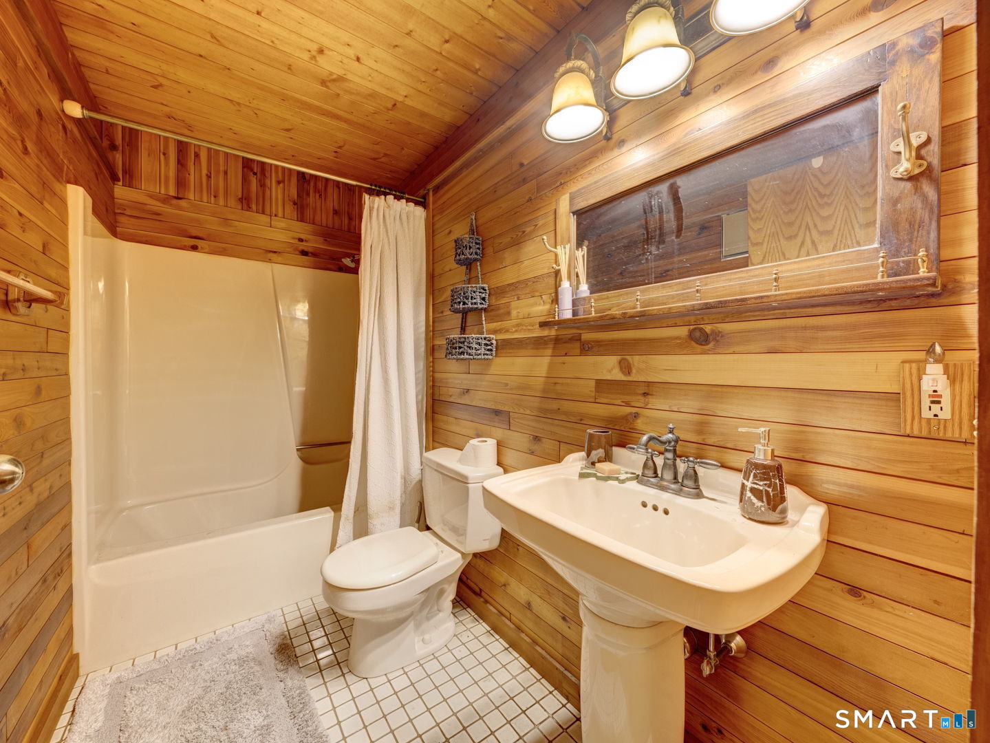 140 Old Willimantic Road Columbia, CT 06237 - Photo 24 of 37