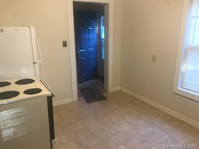 1407 Carbon City Road Morganton, NC 28655 - Photo 5 of 13 Gallery Image 5