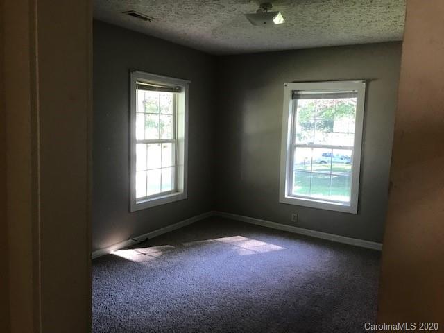 1407 Carbon City Road Morganton, NC 28655 - Photo 8 of 13 Gallery Image 8