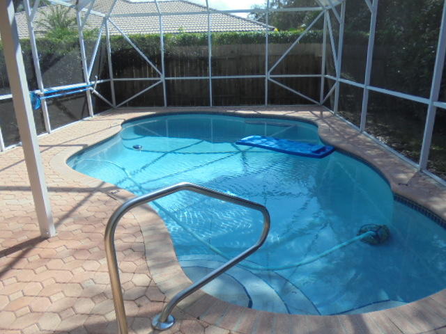 9550 Aloe Road Boynton Beach, FL 33436 - Photo 8 of 9 Pool