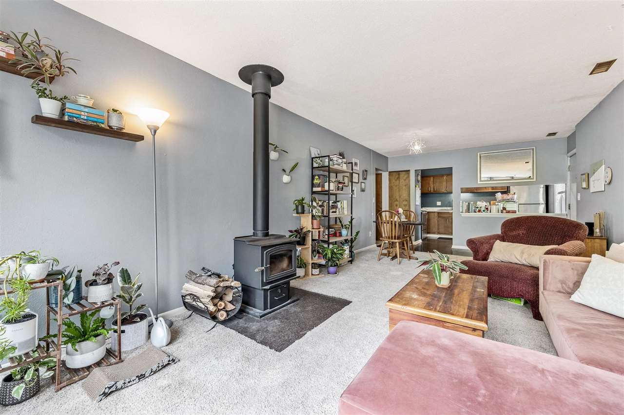 1220 Village Road, Unit 4 Iowa City, IA 52240 - Photo 7 of 26 Gallery Image 7