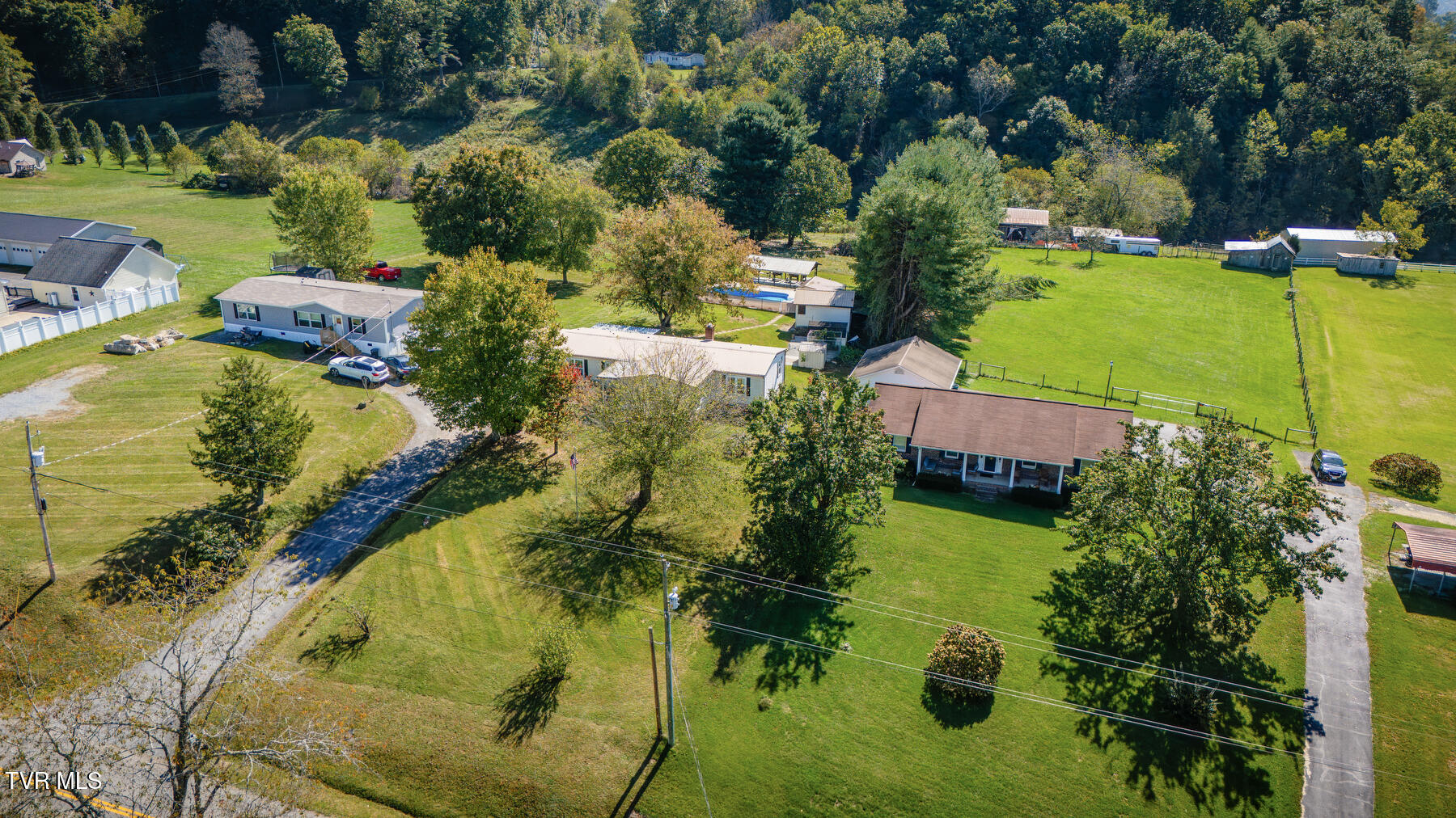 18212 Cleveland Road Abingdon, VA 24211 - Photo 26 of 39 deep lots