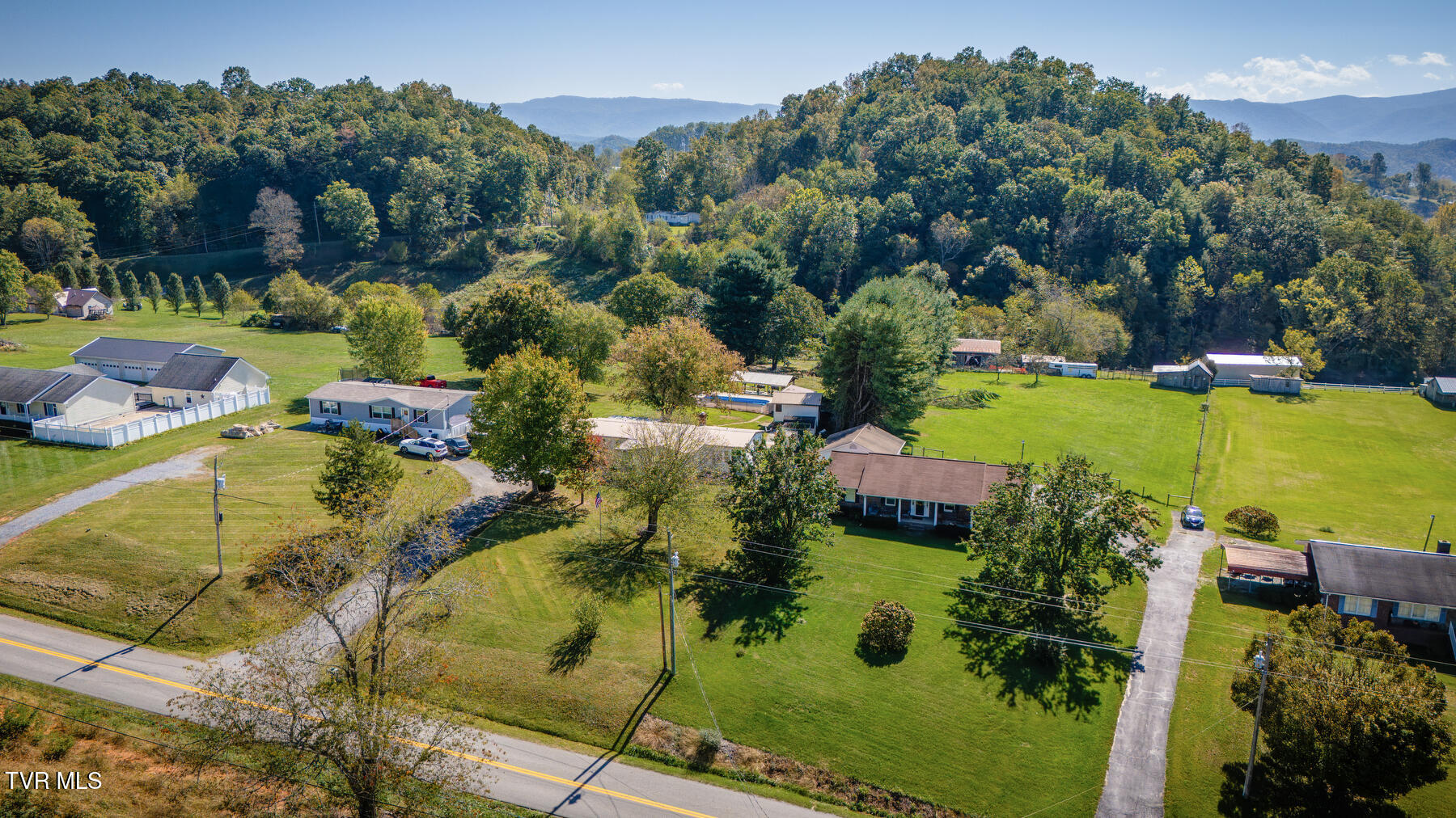 18212 Cleveland Road Abingdon, VA 24211 - Photo 39 of 39 Your Mountain Oasis