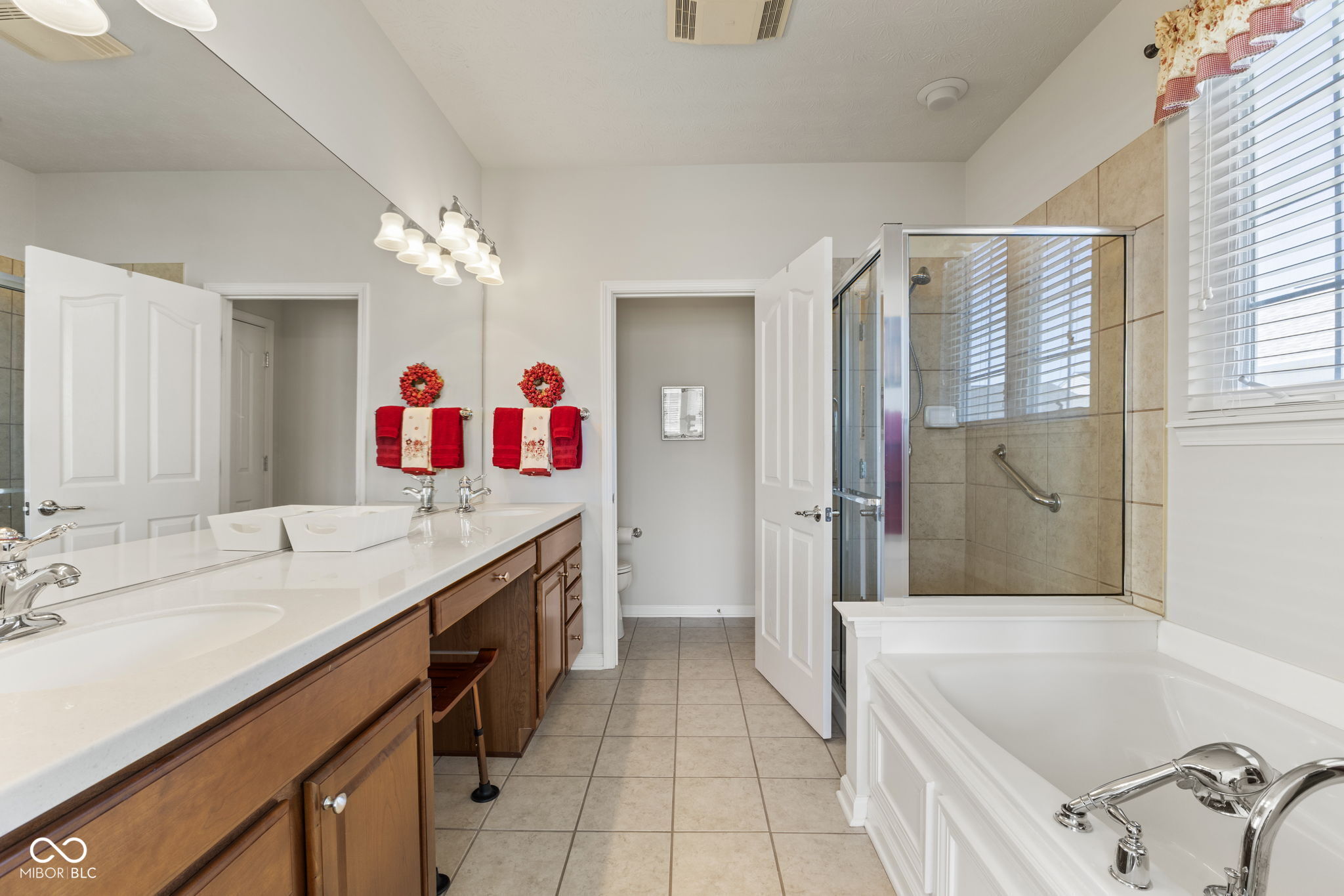 12961 Merlot Lane Fishers, IN 46037 - Photo 17 of 24