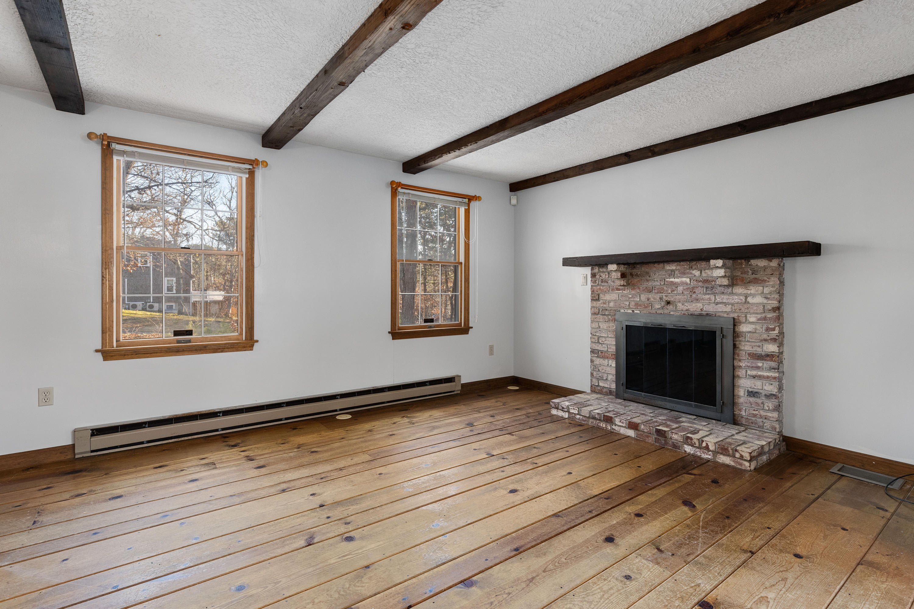 140 Captain Penniman Road Eastham, MA 02642 - Photo 12 of 33 Fireplace