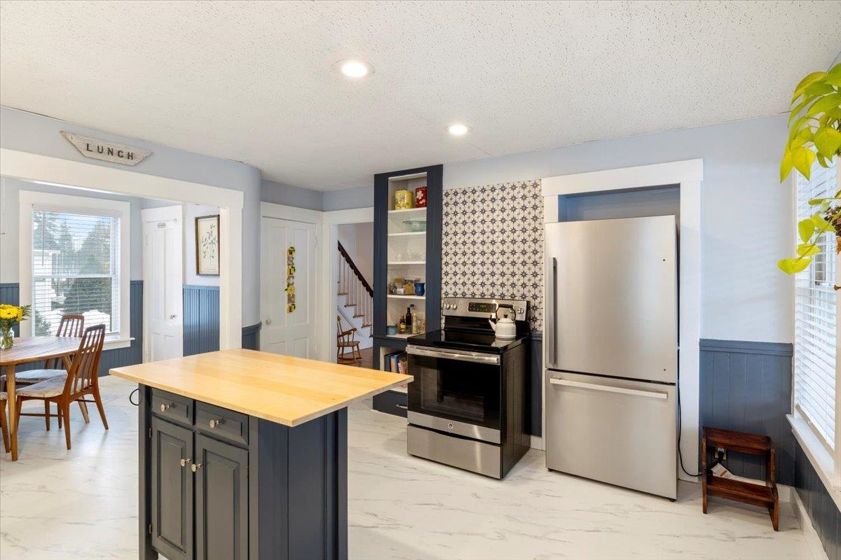 195 South Main Street Rochester, NH 03867 - Photo 12 of 33