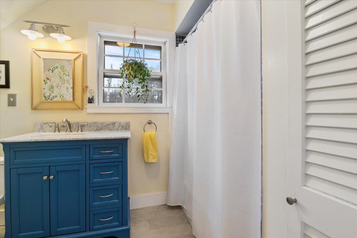 195 South Main Street Rochester, NH 03867 - Photo 20 of 33