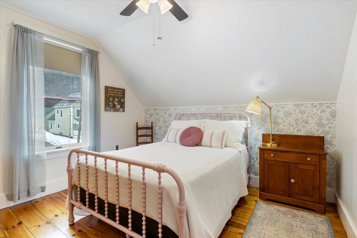 195 South Main Street Rochester, NH 03867 - Photo 21 of 33