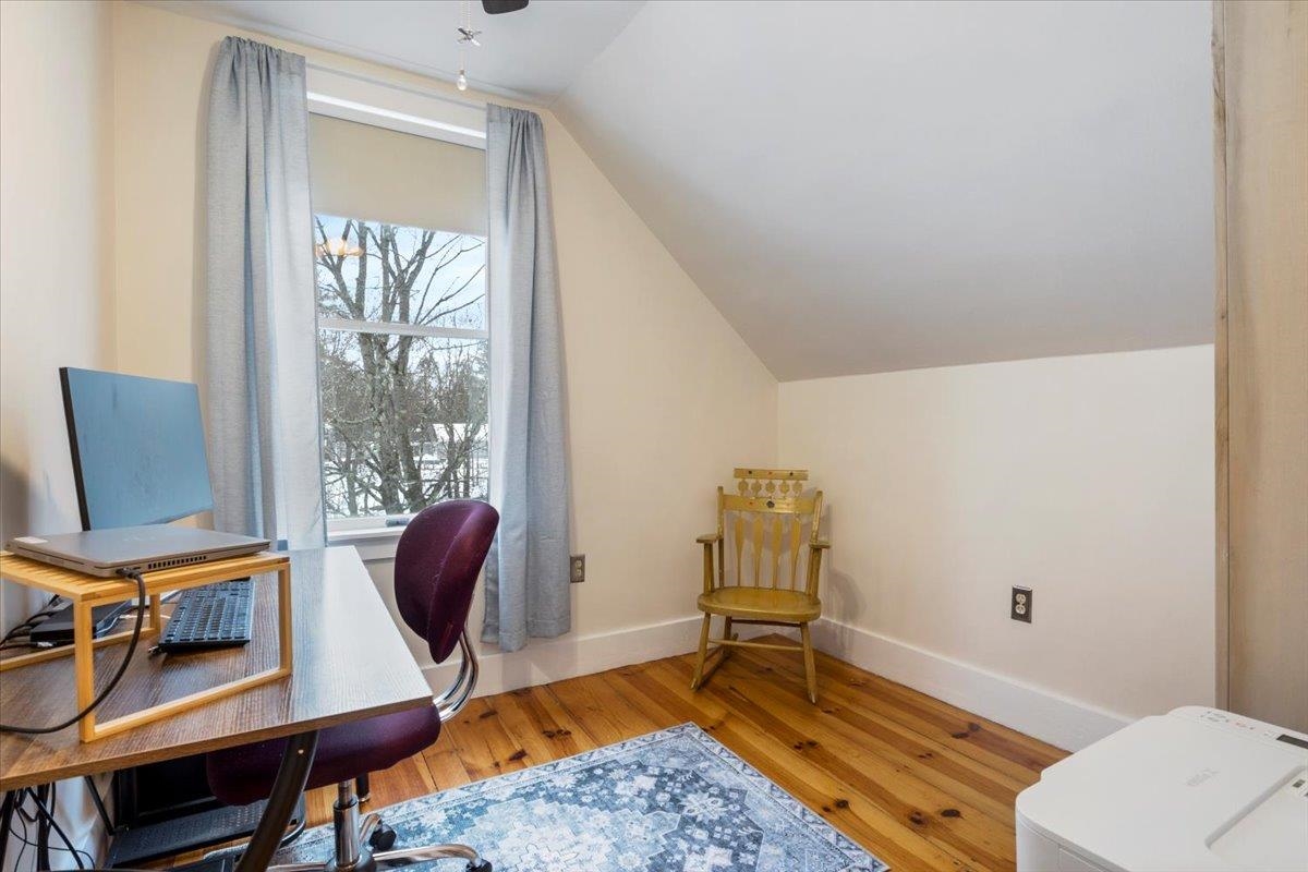 195 South Main Street Rochester, NH 03867 - Photo 22 of 33