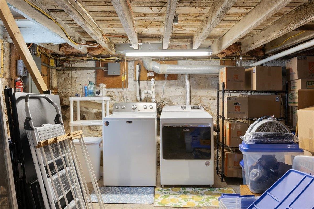 195 South Main Street Rochester, NH 03867 - Photo 27 of 33